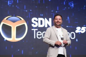 Yapay Zekadan Uçan Arabaya SDN Tech Expo 2025 - ShiftDelete.Net Kurucusu Hakkı Alkan